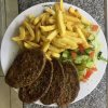 51. Köfte schotel