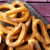 Churros met poedersuiker