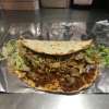 Lahmacun met kipdöner