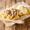 Friet pindasaus