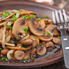 Gebakken champignons en uien