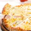 16. Pizza Quattro formaggio