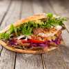 62. Broodje Kipdöner Speciaal klein