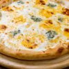 Pizza quattro formaggi