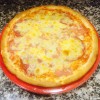 Pizza ham salami
