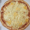 Pizza quattro formaggi