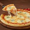 Pizza quattro formaggio